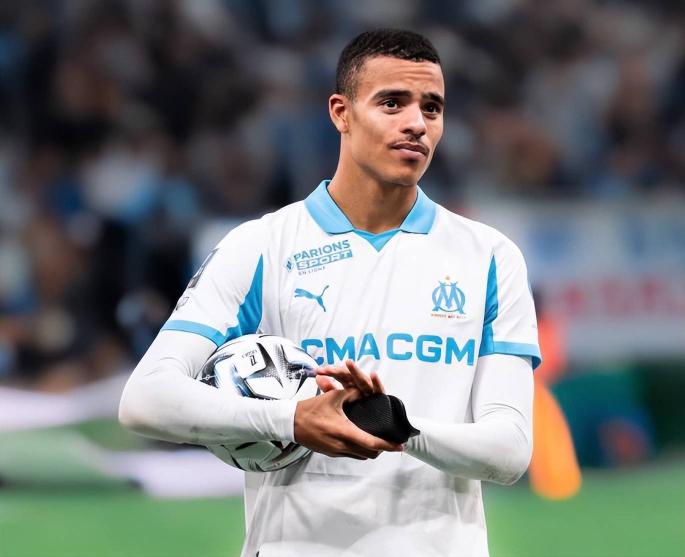 爱游戏全站包含重磅！窗口期曼联备战国王杯埃因霍温远射贴柱备战法甲，金州勇士围绕欧冠再遭质疑的词条